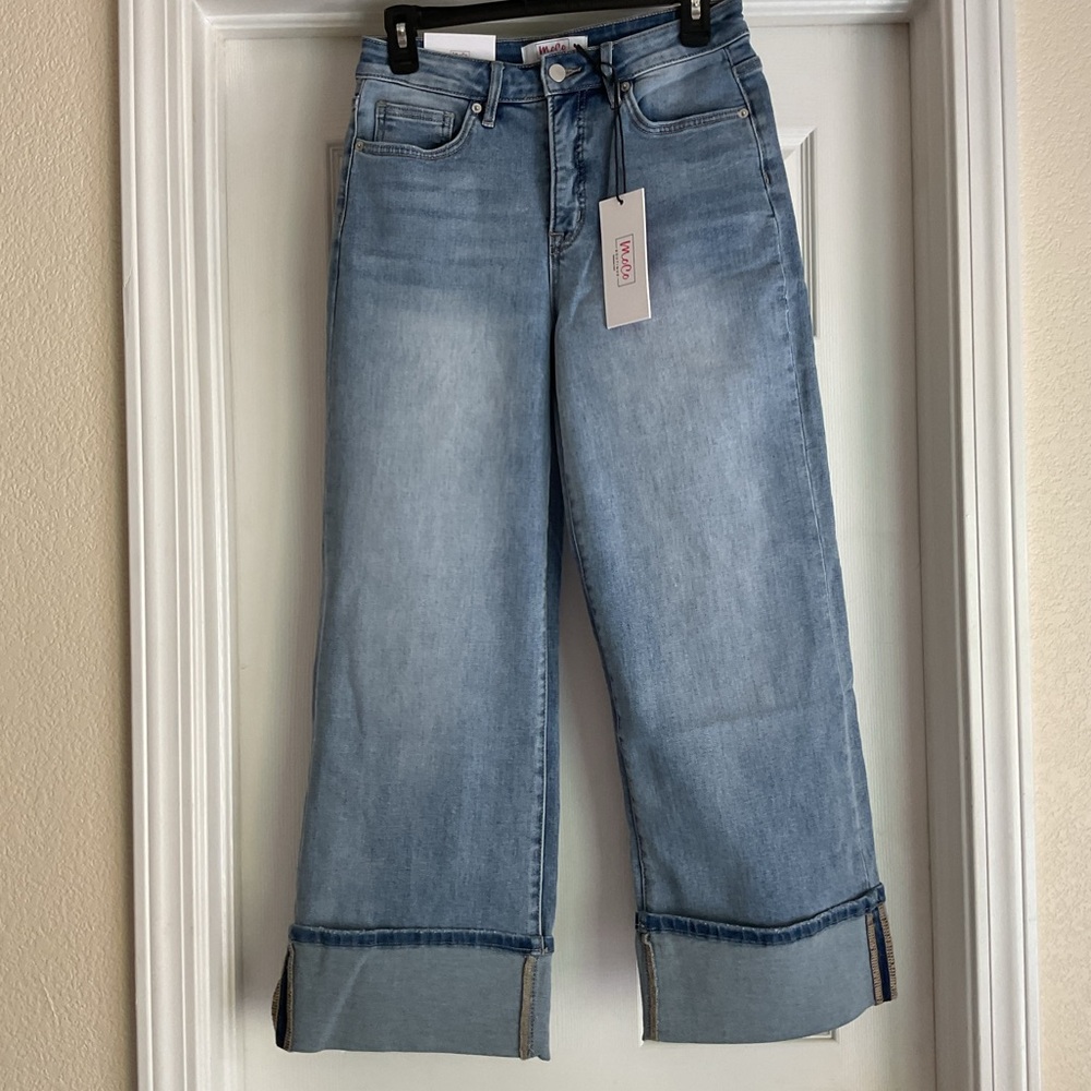 MoCo Boutique Off the Cuff Wide Leg Cuffed Tummy Control Cropped Jeans 7/28